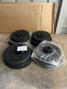 Assorted weights/plate and locking collars. RRP £29.99 - Grade U