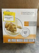 Staywell¨ Manual 4-Way Locking Classic Cat Flap. RRP £20.99 - Grade U