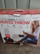 Luxury Fleece Heated Throw. RRP £29.99 - GRADE U
