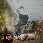 (7D) RRP £150. Pod Chair White With Cushion. (No Fixings In Lot).