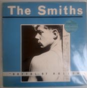 3 x vinyl record lps - The Smiths, Hateful of hollow & New Order.