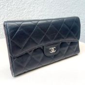 CHANEL Classical Sheep Leather Wallet