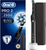 (7I) 2x Braun Oral-B Electric Toothbrush. 1x Oral-B Pro2 2500 Black Edition With Travel Case. 1x Or