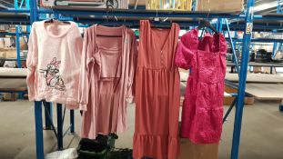 10x Mixed Clothing Items (All Appear As New, Most With Tags Attached)