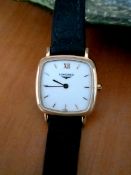 Ladies Longines La Grande Classiques Model 71412 quartz wristwatch.