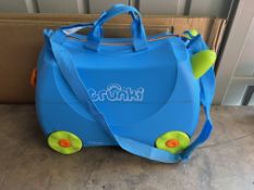 Trunki Terrance 4 Wheel Hard Ride On Suitcase - Blue. RRP £35.00 Grade U