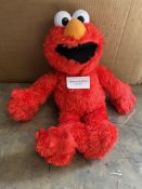 Sesame Street Talking Tickle Me Elmo Soft Toy. RRP £25.00 Grade U