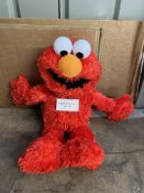Sesame Street Talking Tickle Me Elmo Soft Toy. RRP £25.00 Grade U