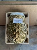 Gold Pineapple Ice Bucket with Lid. RRP £29.99 Grade U