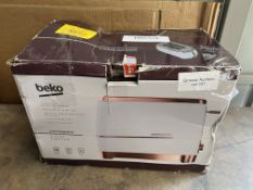 Beko White & Rose Gold Cosmopolis 2 Slot Toaster. RRP £39.95 Grade U