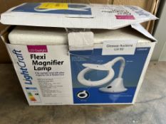 Lightcraft LED Compact Flexi Magnifier Lamp. RRP £29.99 Grade U