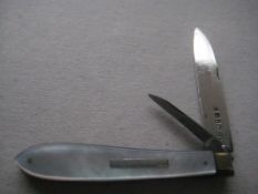 Rare George Iv Mother Of Pearl Hafted Twin Silver Bladed Folding Fruit Knife