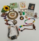 Parcel of Vintage Items Includes Peter Rabbit Cards etc