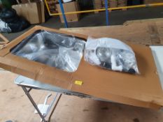 RRP £150. universal kitchen sink 1.0 bowl stainless steel. With Waste Kit. Appears New Unused.