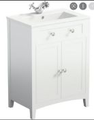 Mixed Pallet: 1 x Modern Duel flush Toilet. 1 x Salerno White 550mm Vanity unit. 1 x J Shaped 1700