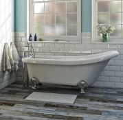 4 x Mixed Baths. 1 x Traditional Roll Top Slipper Bath. 1 x 1000 x 1500 Corner Bath. 1 x ÔJÕ Single