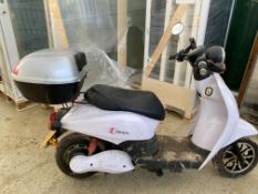 Electric Moped/Scooter