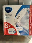 BRITA Marella fridge water filter jug White. 2.4L. RRP £29.99 - GRADE U