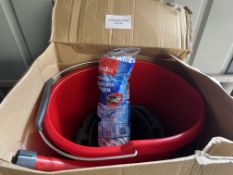 Vileda Easy Wring and Clean Turbo Mop and Bucket Set. RRP £35.00 - GRADE U