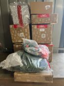 Large assortment of Christmas decorations approx. RRP £200 - GRADE U