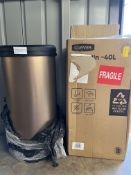 Curver Metal Effect One Touch Deco Bin, 40 Litre. RRP £39.99 - GRADE U