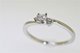 Diamond Ring Set in 18ct White Gold