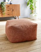(179/6N) Lot RRP £123.99. 2x Items. 1x ATH Jumbo Cord Square Slab Blush RRP £39.99 (UM300NX) (