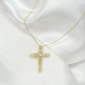 3.88 carat round brilliant-cut diamond cross pendant with chain and box