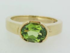 9CT Yellow Gold (375) Peridot Ring