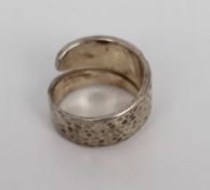 Italian Milor Hammered Silver Ring