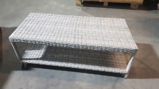 (86/5H) Hartington Florence Collection Sofa Set Coffee Table. (Unit Appears As New, But Please No...
