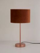 Title: (11/10J) Lot RRP £73 - 4x Items. 2x Smoke Glass Lamp RRP £20 Each (Both Appear As New). 1x