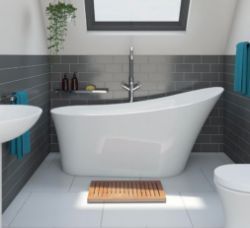 No Reserve Trader Loads of Bathroom Stock | Including a Full Lorry Load of Approx. 26 Pallets