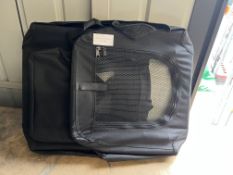 Medium Size Pet Carrier Collapsible. RRP £19.99 - GRADE U