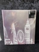 London Sky Line Photo Album Brand New Holds 104 Photos