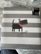 Woof Photo Album holds 104 Photographs 13 x 18cm Brand New
