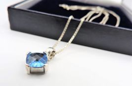 Sterling Silver 2ct Topaz Pendant Necklace New with Gift Pouch