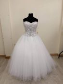 Venus Ballgown Wedding Dress Size 18-20