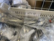 500 x S/S Comas Cake/Pastry Forks (Ref 48)