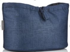 ESSENTIALS POUCH - INSIGNIA NAVY RRP £40Description: ESSENTIALS POUCH - INSIGNIA NAVY RRP £
