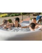 Title: (175/P) RRP £459.99. Bestway Lay-Z-Spa Vegas 6 Person Portable Spa (Ex-Display). Inflated