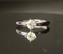 Beautiful Natural 0.42CT S1 Diamond Ring With 18k Gold