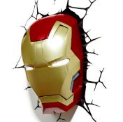 Title: (115/F7) Lot RRP £90. 3x Items. 1x Captain America Shield 3D Deco Light RRP £30. 1x Hulk