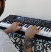 Title: (87/R9) Lot RRP £118. 2x Idance G200 Electronic Keyboard RRP £59 Each. (Items Have Return