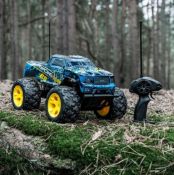 Title: (218/7I) Lot RRP £178. 4x Items. 2X Red5 RC Racing Truck Blue RRP £40 Each. 2X Red5 Crazy