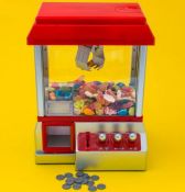 Title: (243/7J) Lot RRP £205. 10x Items. 4x Molten Lamp RRP £15 Each. 1x Candy Grabber RRP £40. 1x