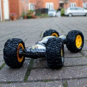 Title: (33/D1) Lot RRP £156. 4x Remote Control Transforming Stunt Car Yellow RRP £39 Each. (Items
