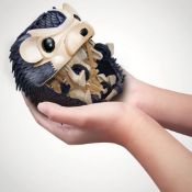 Title: (103/D7) Lot RRP £193. 7x Items. 2x Robotic Hedgehog RRP £30 Each. 2x Hydraulic Robotic Arm