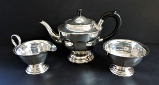 Antique Edwardian Silver Plate 3 Piece Tea Set