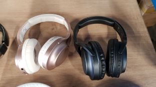 (128/6C) 8x Mixed Headsets. 4X Wireless, 4x Wired. To Include Onn, Mixx & Power A. (Main Bodies O...